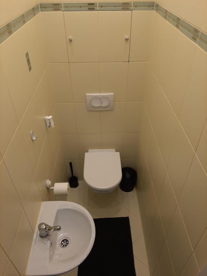 Apartament Bella ブンツラウ エクステリア 写真