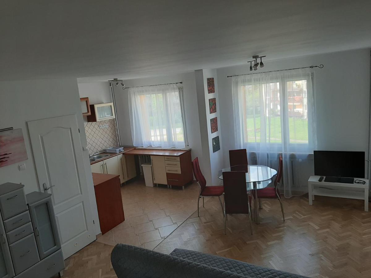 Apartament Bella ブンツラウ エクステリア 写真