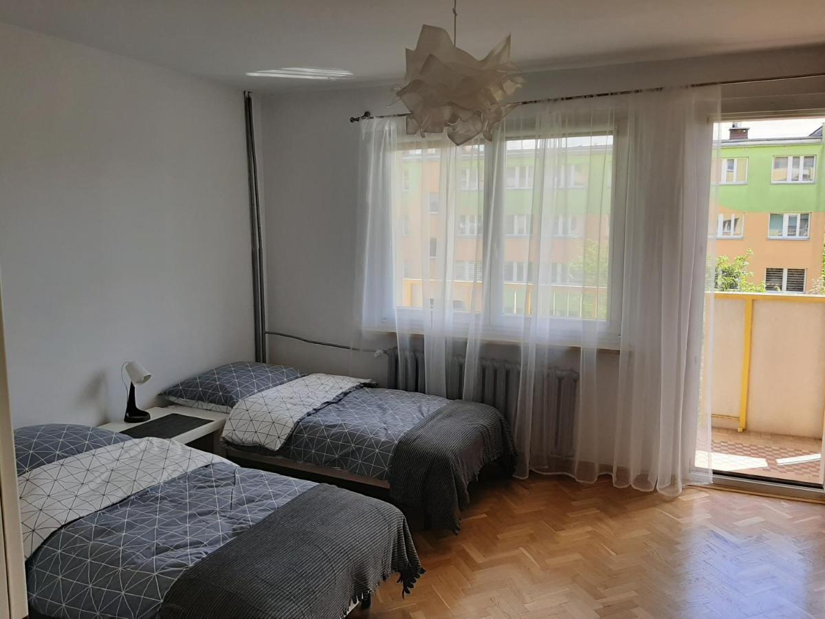 Apartament Bella ブンツラウ エクステリア 写真